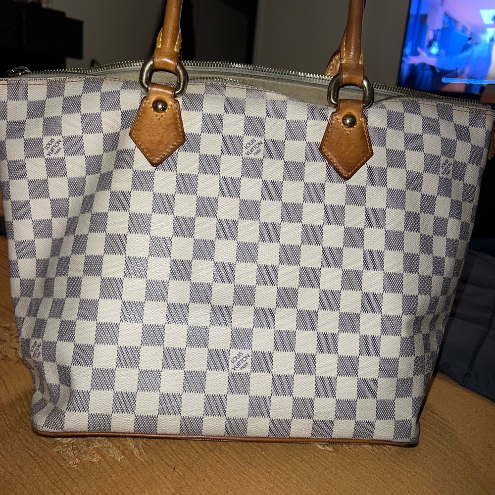 Louis Vuitton Azur